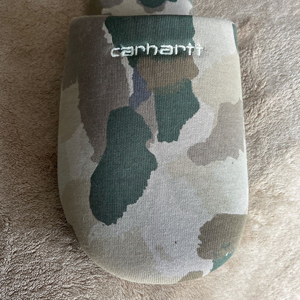 Carhartt WIP Script Embroidery Slippers - Camo, Size L - Picture 5 of 7